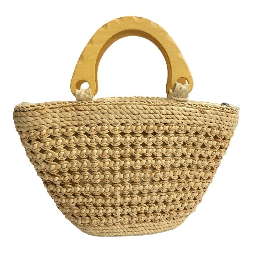 Vintage Straw Tote with Floral Needlepoint Patch and Wooden
Handles - Picture 3 of 9